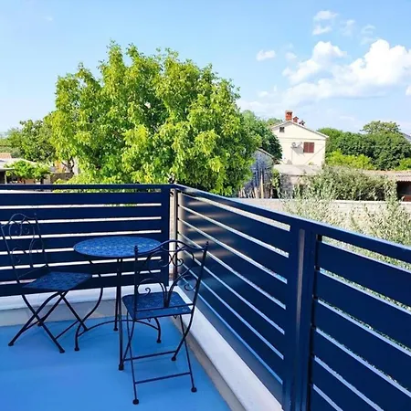 Гостевой дом Galant With Pool & Sauna